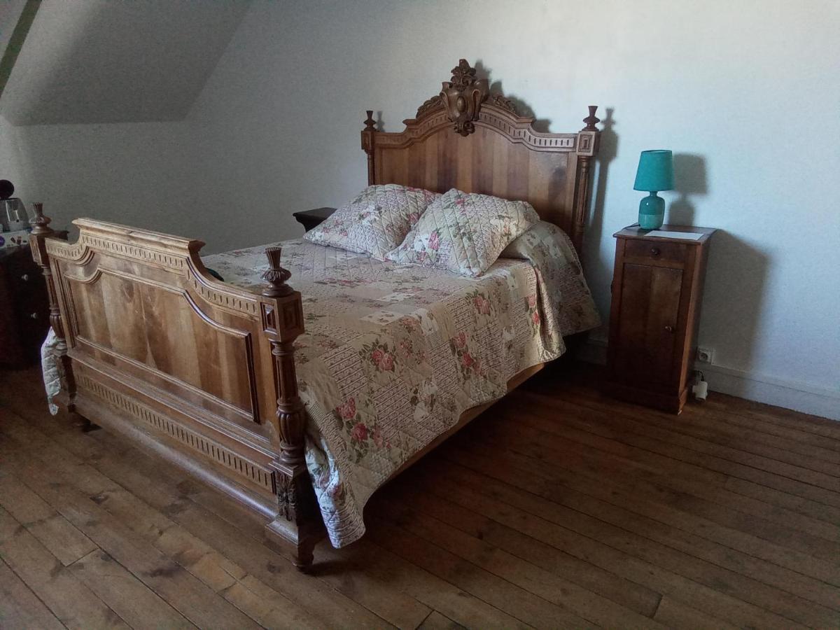 La Chambre De La Boule D 'Or Lanvallay Bagian luar foto